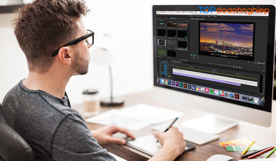 Top 10 khóa học edit video online uy tín cho người mới bắt đầu