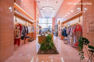 Tổng hợp Top 10 shop quần áo nữ ở TP. HCM đẹp lạ và hot
