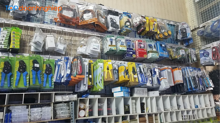 Quốc Thái - Cửa hàng bán linh kiện điện tử tại TP. HCM uy tín nhất