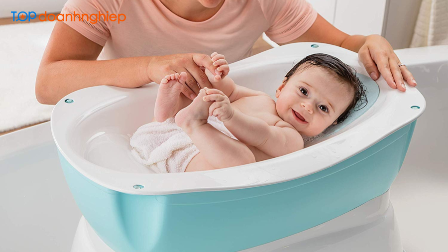 Moon Care - Dịch vụ tắm cho bé sau sinh chuyên nghiệp, tận tâm