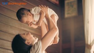 Top 9 dịch vụ chăm sóc mẹ và bé sau sinh tại nhà TP. HCM