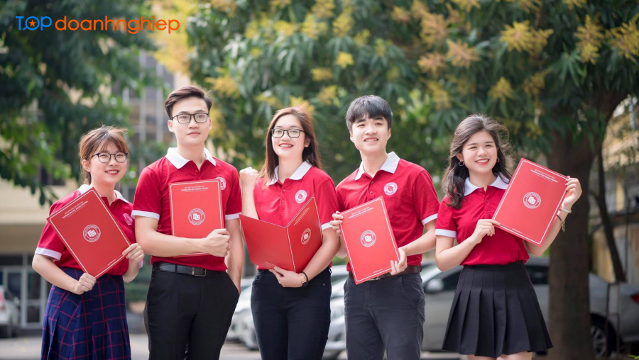 Đại học Ngoại Thương (FTU) - Trường đại học đào tạo ngành kinh tế hàng đầu Việt Nam