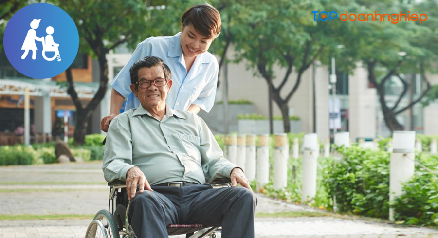 Bluecare - Dịch vụ cho thuê người chăm sóc người già tại nhà