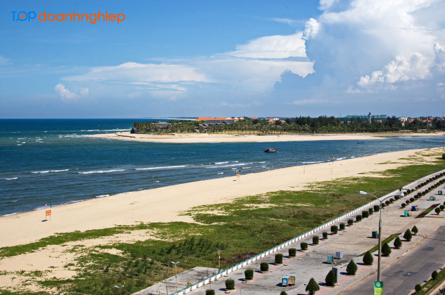Quảng Bình - Tỉnh có bờ biển dài nhất ở Việt Nam