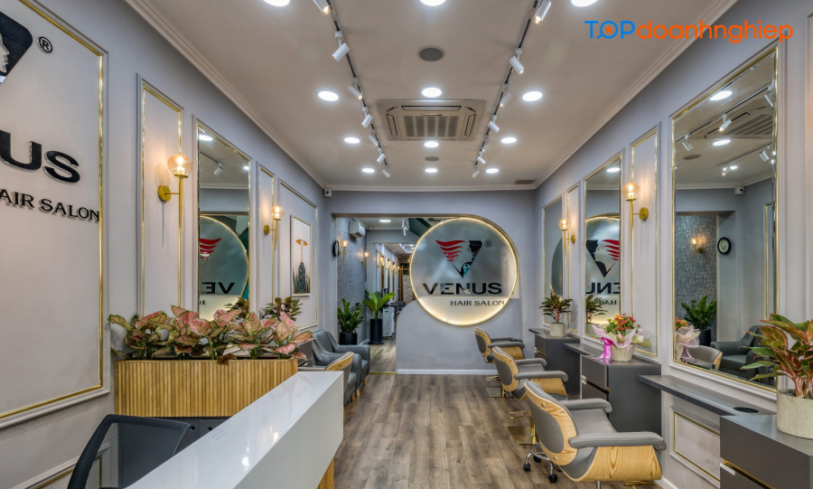 Điểm danh top 8 salon tóc đẹp, nổi tiếng hàng đầu tại Hà Nội