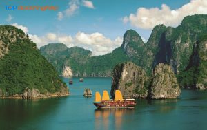 Top 10 danh lam thắng cảnh ở Việt Nam bạn phải ghé thăm