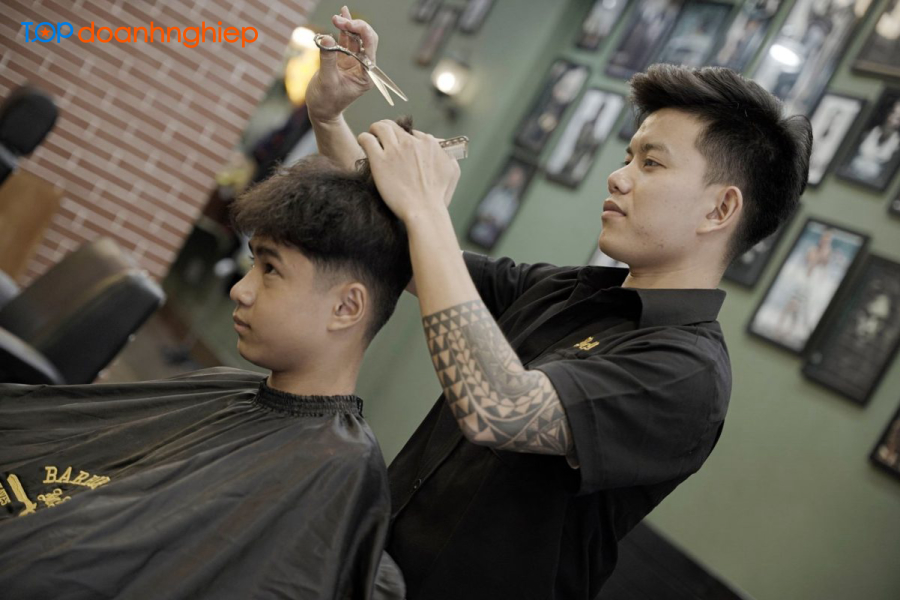 Top 10 tiệm cắt tóc nam đẹp ở Hà Nội uy tín và nổi tiếng nhất 