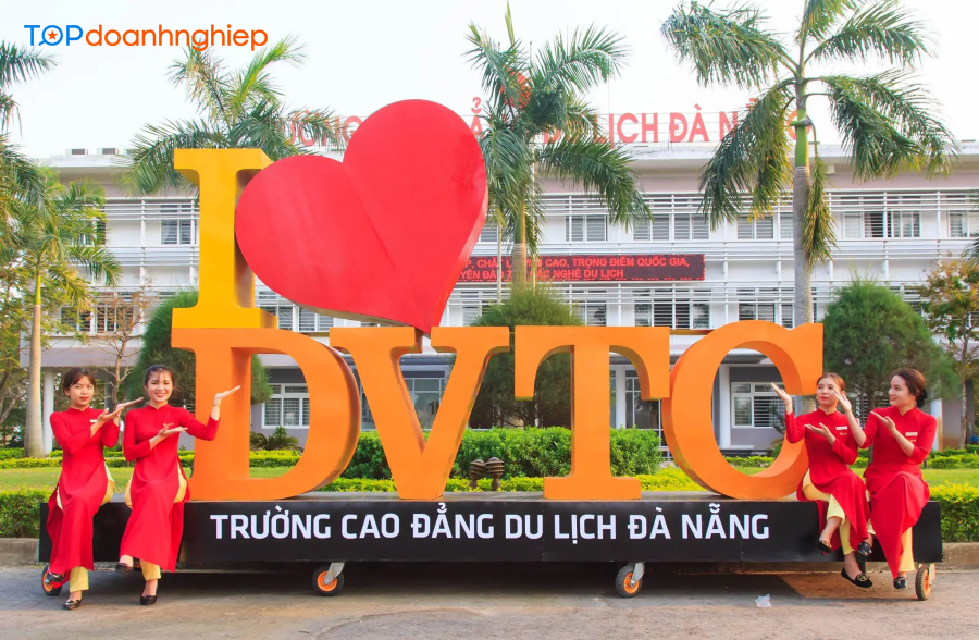 Cao đẳng Du lịch Đà Nẵng - một trong các trường cao đẳng công lập ở Đà Nẵng tốt nhất