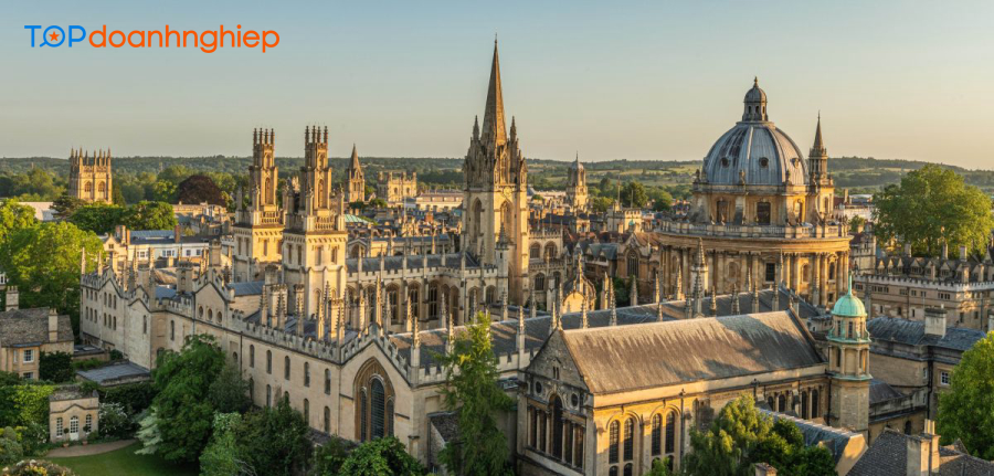 Đại học Oxford (Anh) - Trường đại học tốt nhất thế giới yêu cầu khắt khe