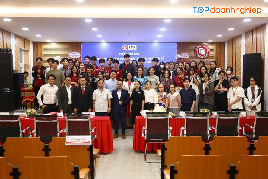 Top 9 các trường đại học đào tạo ngành kinh tế tốt ở Hà Nội 